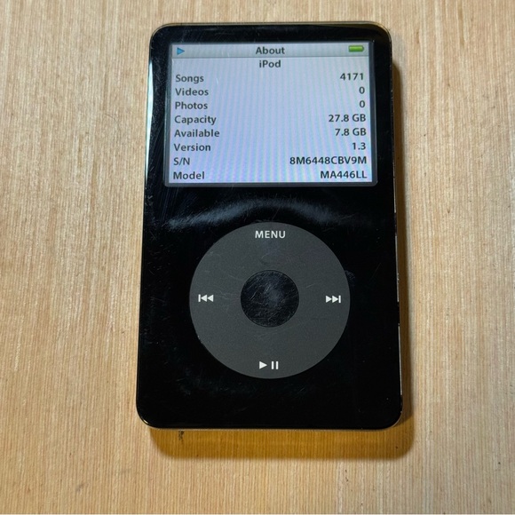 iPod Model:A1136 5thGen 30GB Blk Tested Good w/4171 Songs/Charger Read Info Blw! - Picture 7 of 14